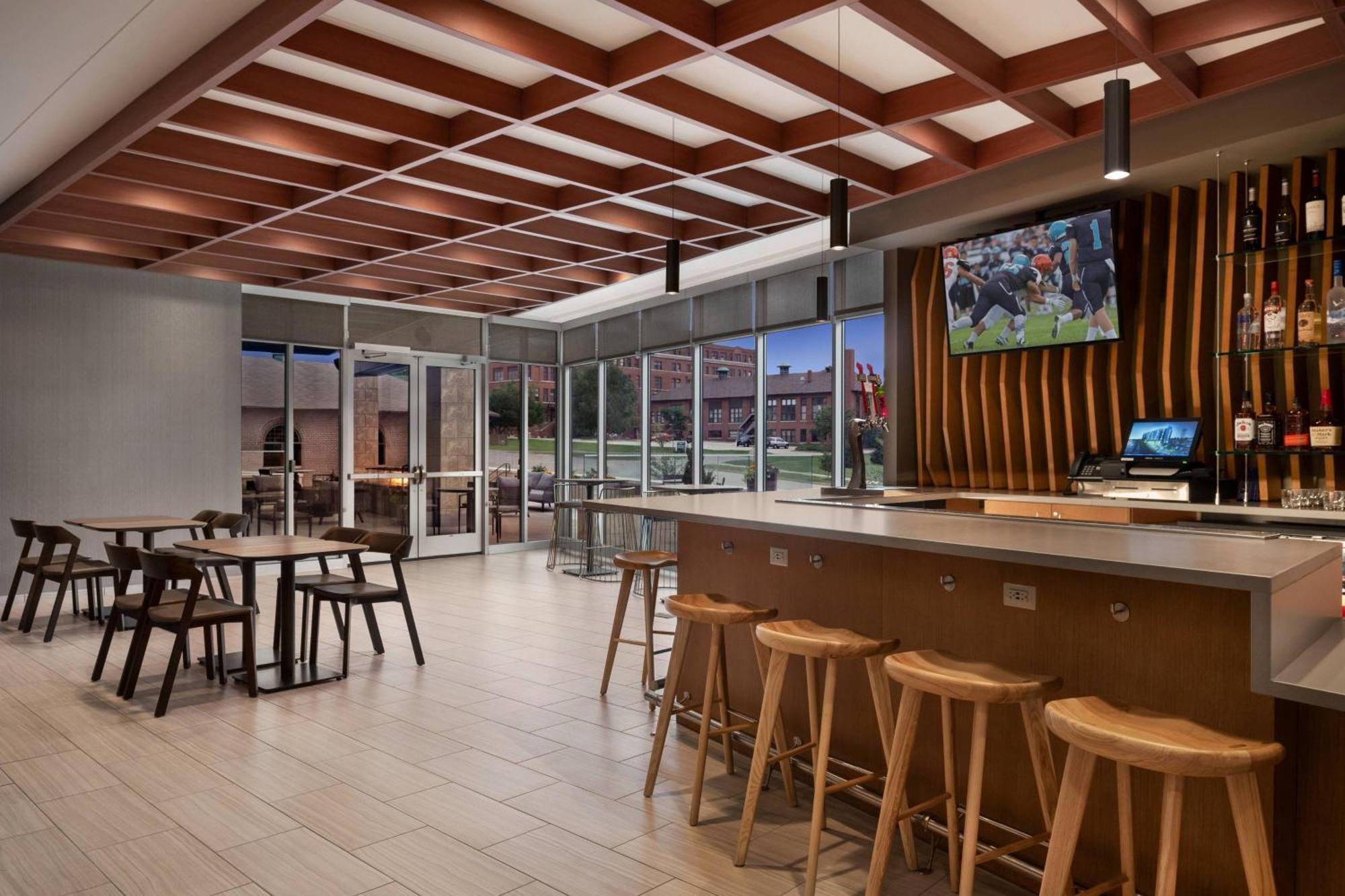 Springhill Suites By Marriott Milwaukee West/Wauwatosa Eksteriør billede