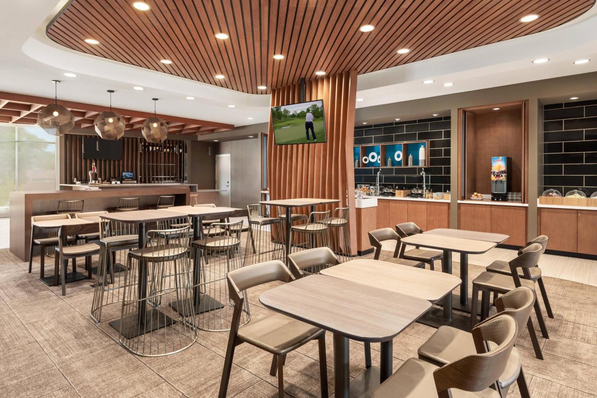 Springhill Suites By Marriott Milwaukee West/Wauwatosa Eksteriør billede