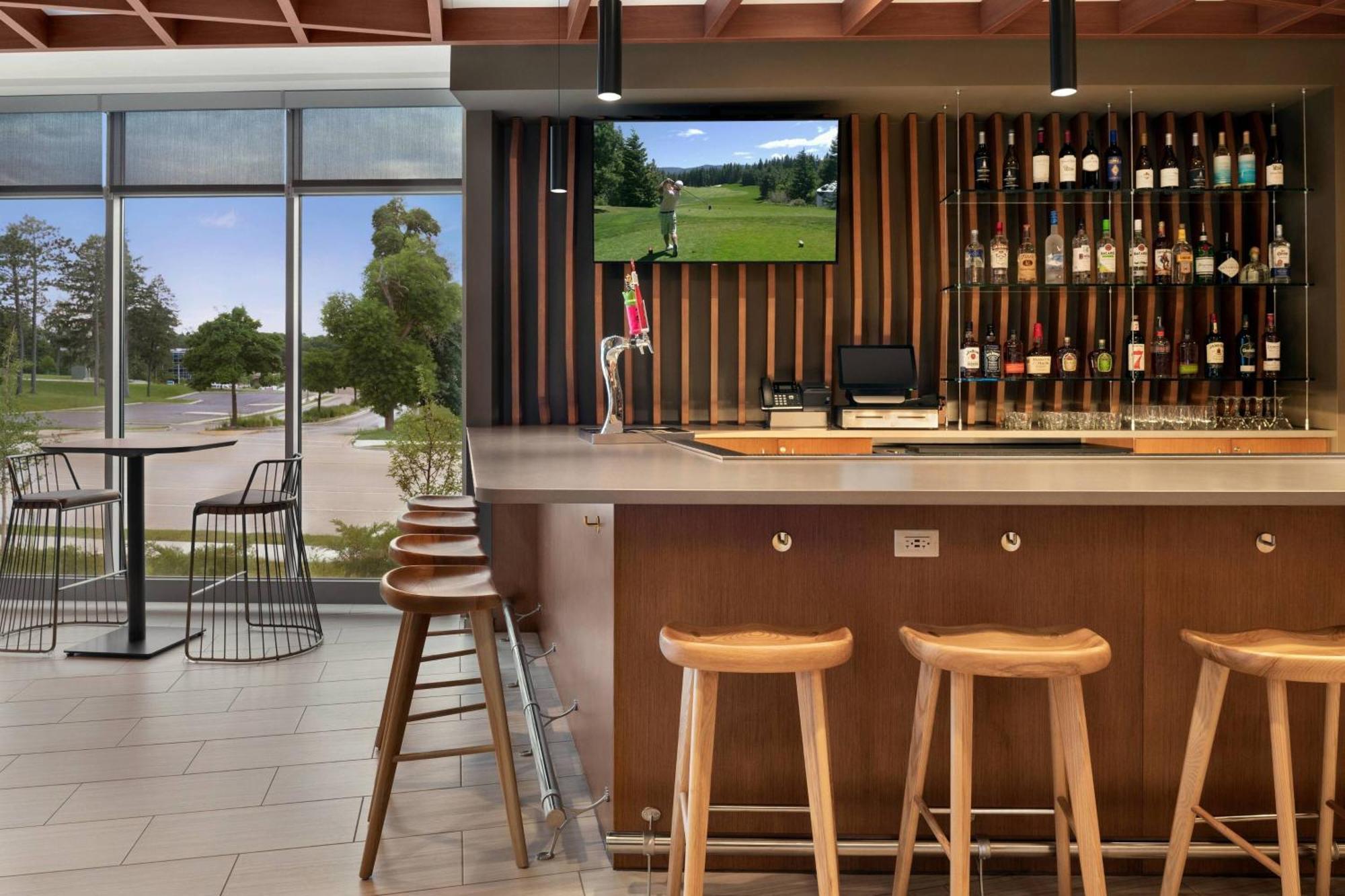 Springhill Suites By Marriott Milwaukee West/Wauwatosa Eksteriør billede